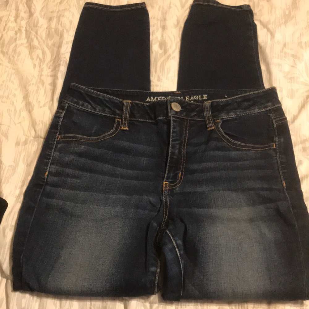American Eagle dark wash  size 10 hi rise legging excellent condition